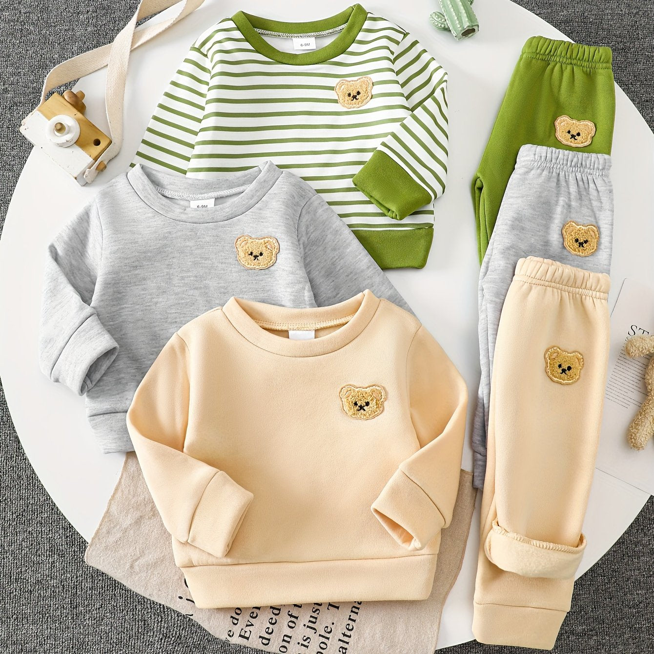 Baby Boy Fleece Hoodies With Bear Patch For Autumn Winter