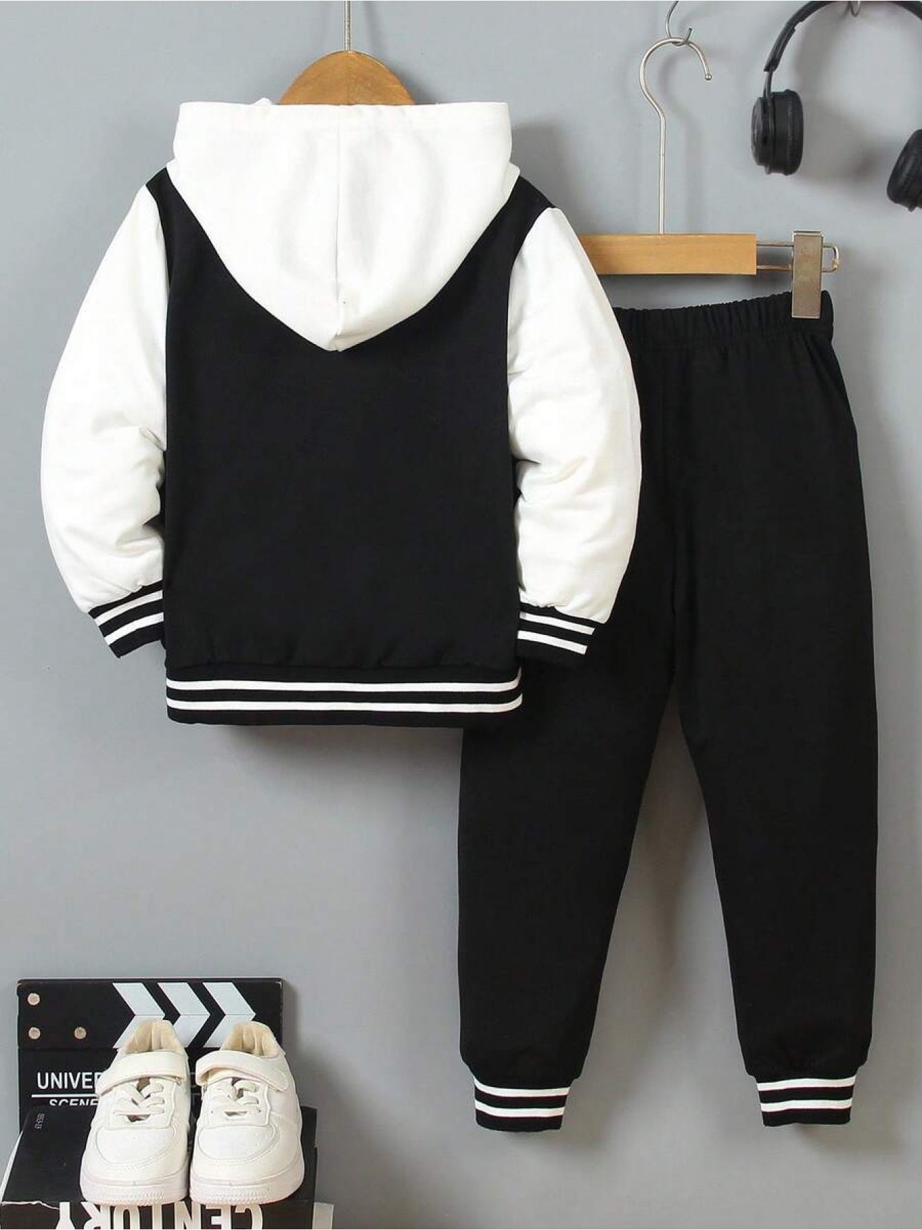 Boys Knit Sweater And Sweatpants Set With Letter N Print