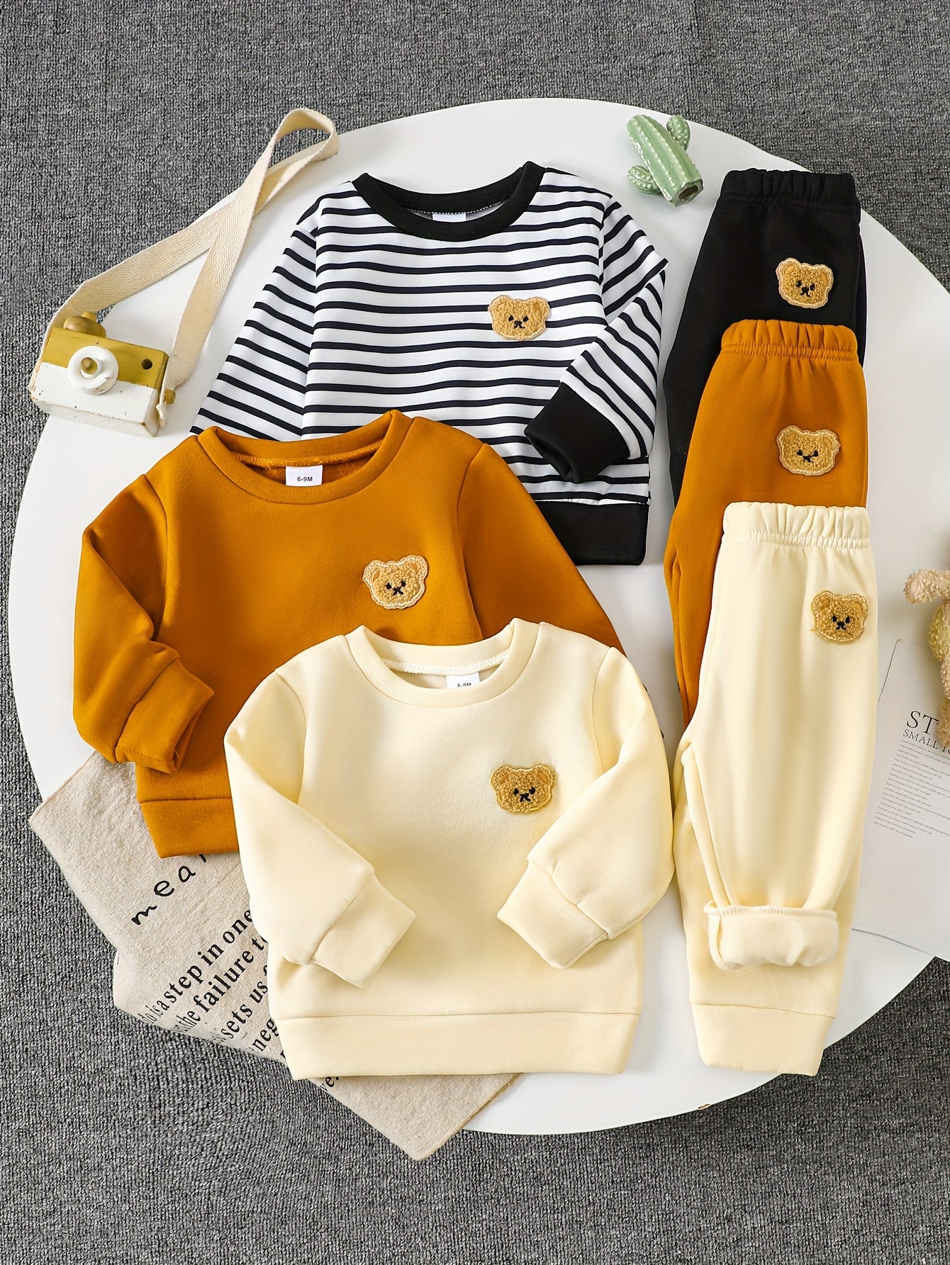 Baby Boy Fleece Hoodies With Bear Patch For Autumn Winter