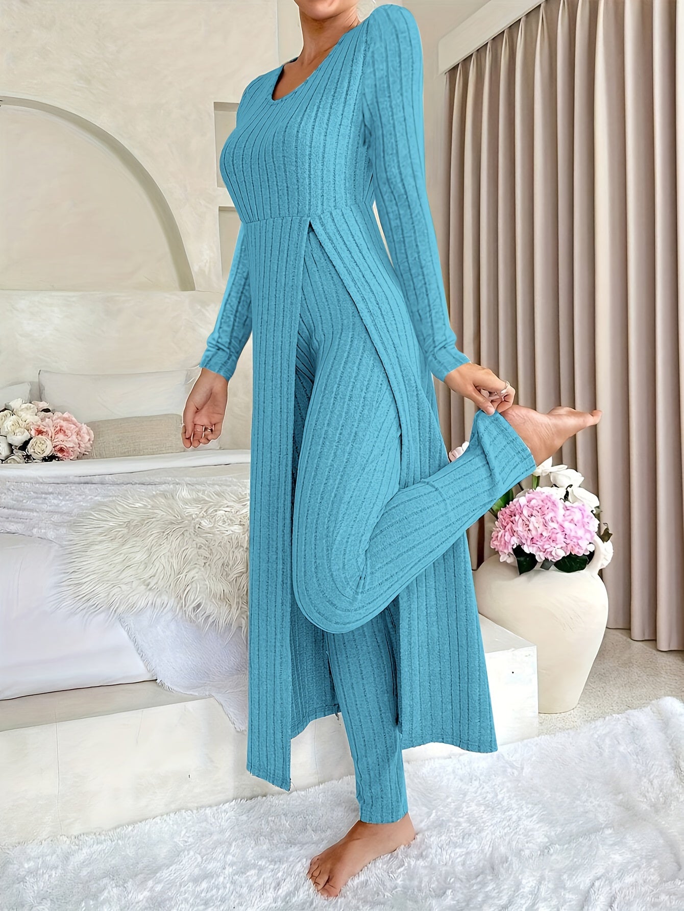 [Plaid Two-Piece] Two-Piece Set Round Neck Split Long Sleeve Top and Pants | Design Sensation with Plaid Spring/Autumn Style