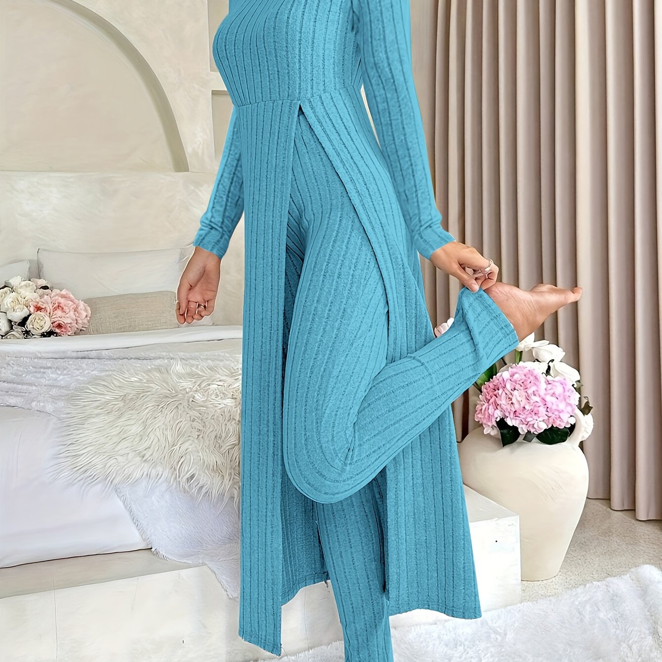 [Plaid Two-Piece] Two-Piece Set Round Neck Split Long Sleeve Top and Pants | Design Sensation with Plaid Spring/Autumn Style