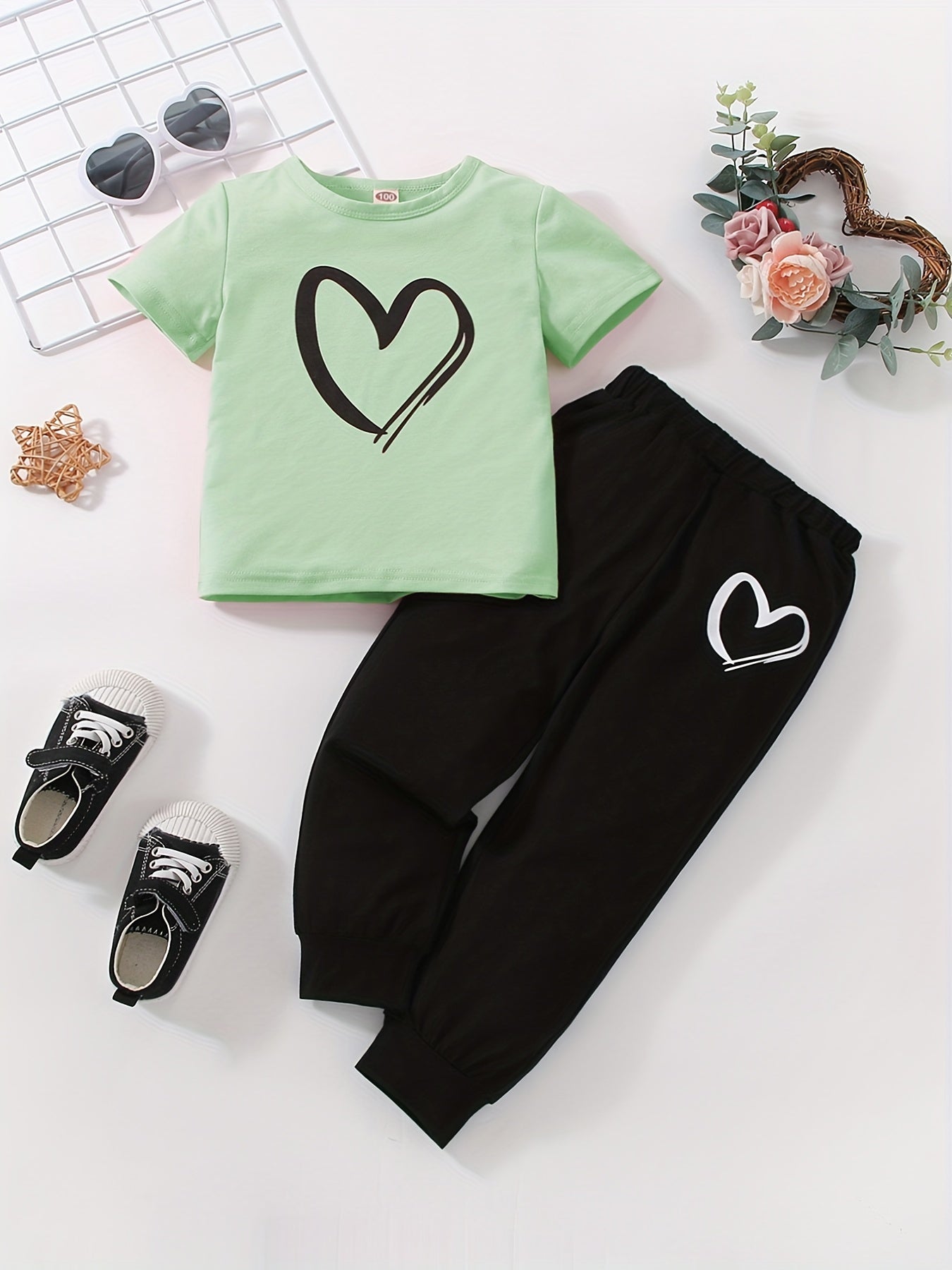 JOPGEEY Girls Heart Print 2pc T Shirt And Sweatpants Set