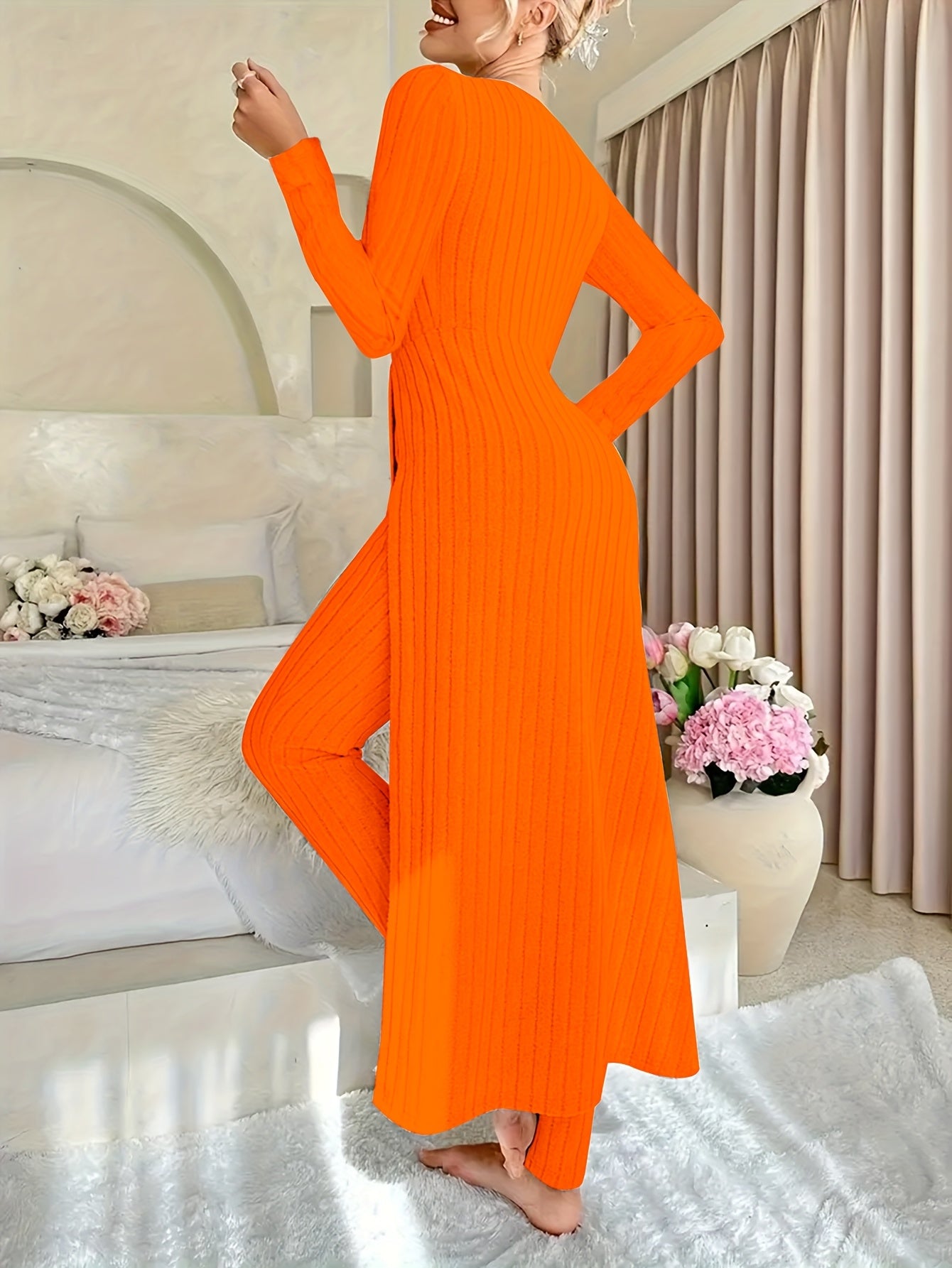 [Plaid Two-Piece] Two-Piece Set Round Neck Split Long Sleeve Top and Pants | Design Sensation with Plaid Spring/Autumn Style