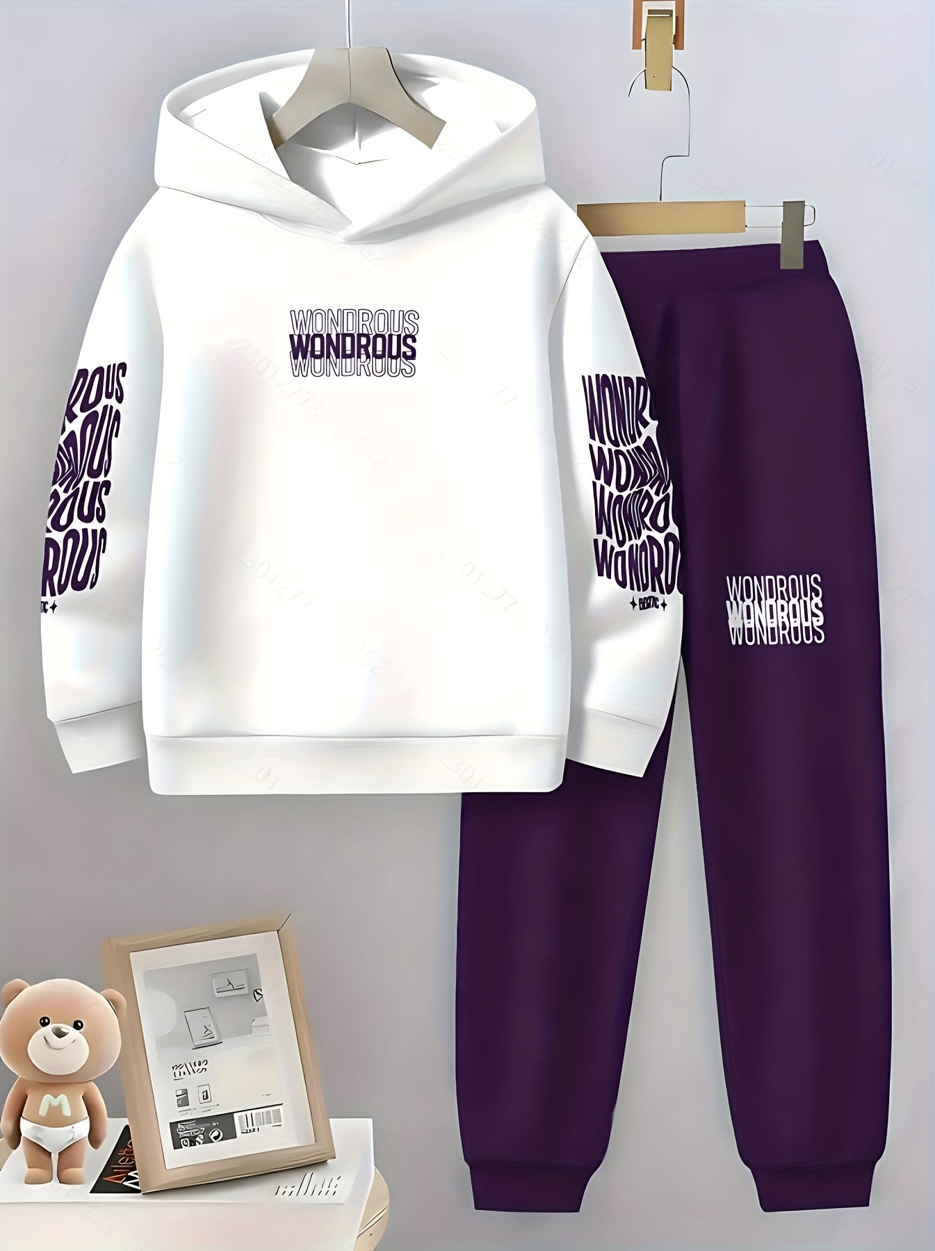 Geometric Pattern Boys Hoodie And Jogger Set For Outdoors