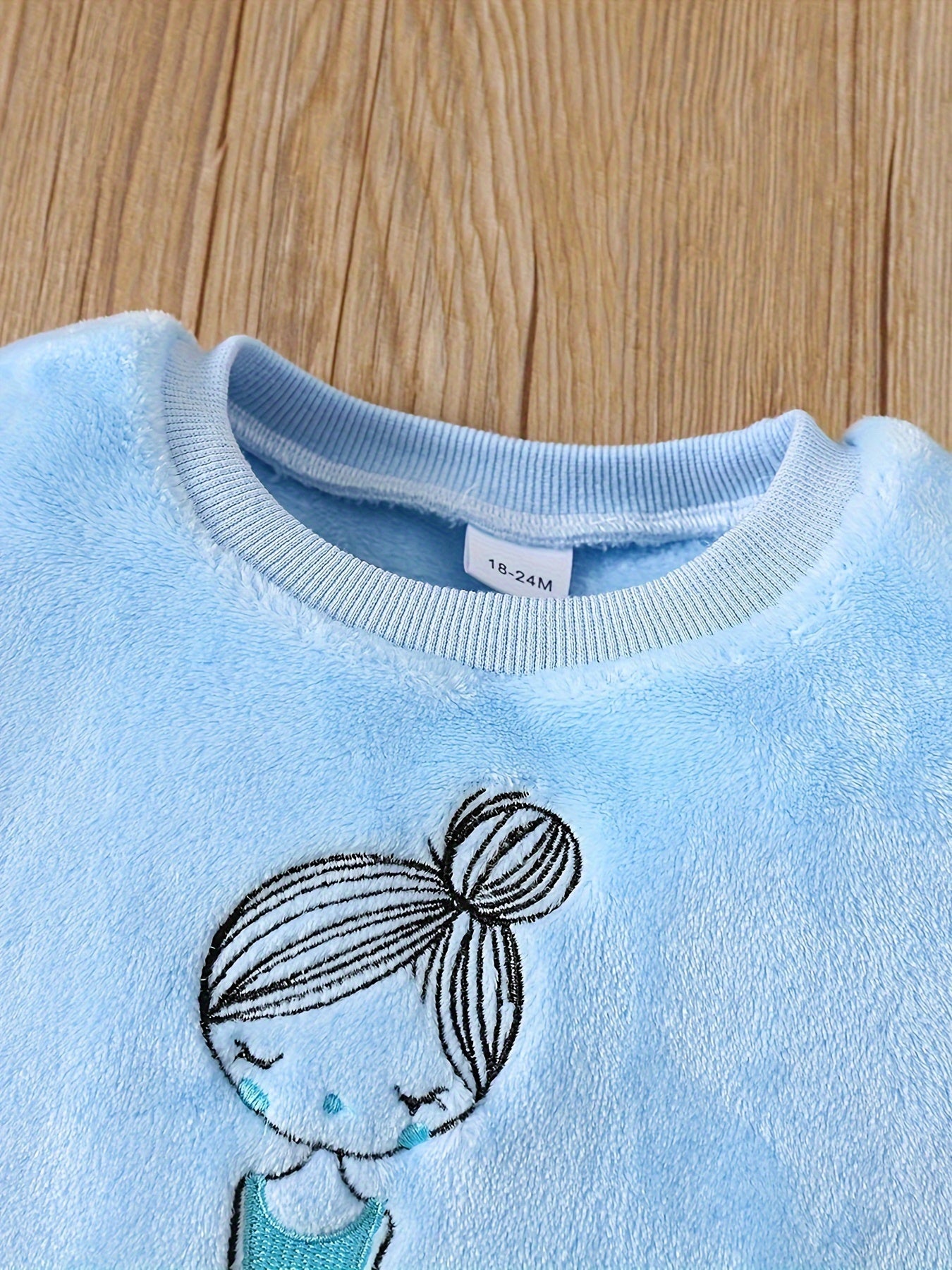 RAOSWETY Girls Two Piece Autumn Winter Fuzzy Top And Bottom Set
