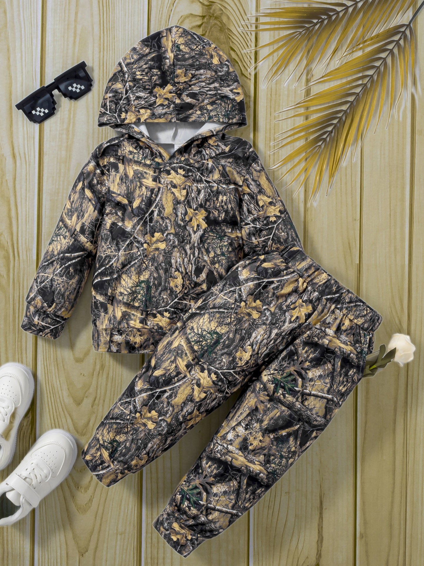 Boy's Camo Leaves Print Hooded Outfit Set