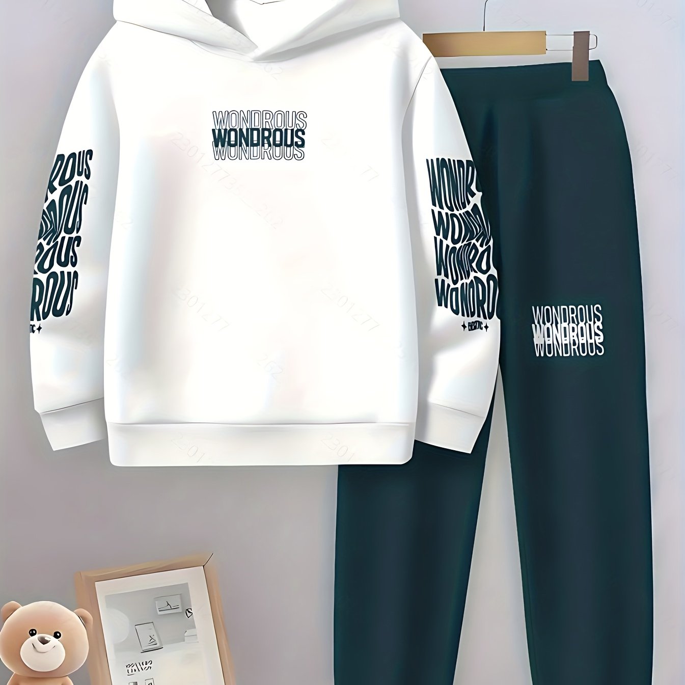 Geometric Pattern Boys Hoodie And Jogger Set For Outdoors